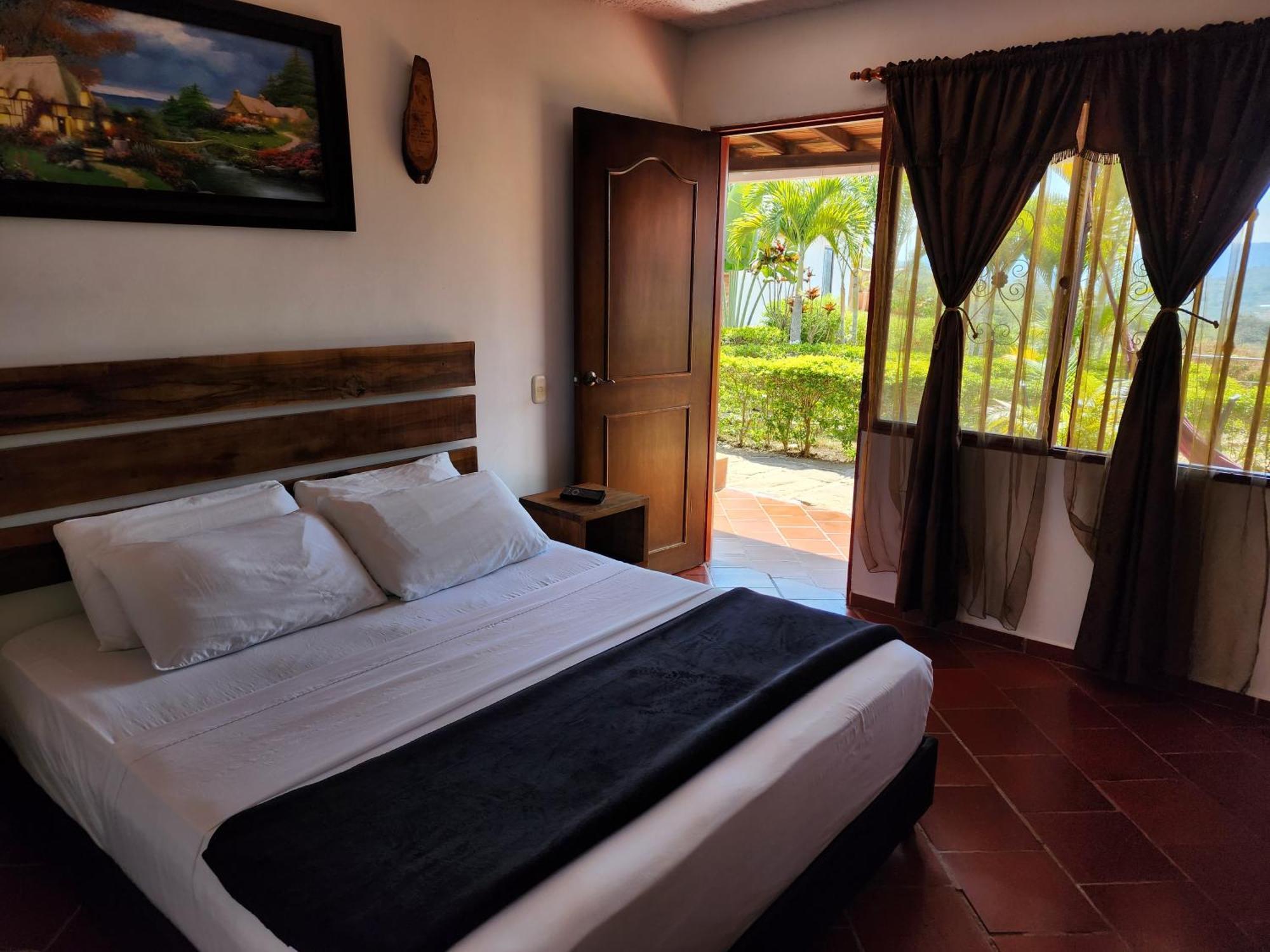 Hotel Campestre Palmas Del Zamorano San Gil Exteriér fotografie
